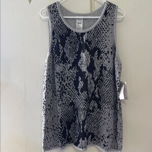 Chico's Black and Frosted Gray Zenergy Cotton Cashmere Reversible Snake Tank Top